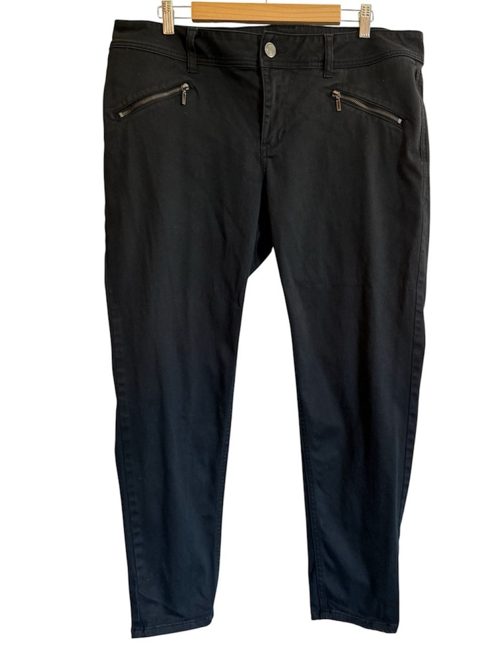 Lane Bryant Black Stretch Skinny Jeans with Zip Pockets